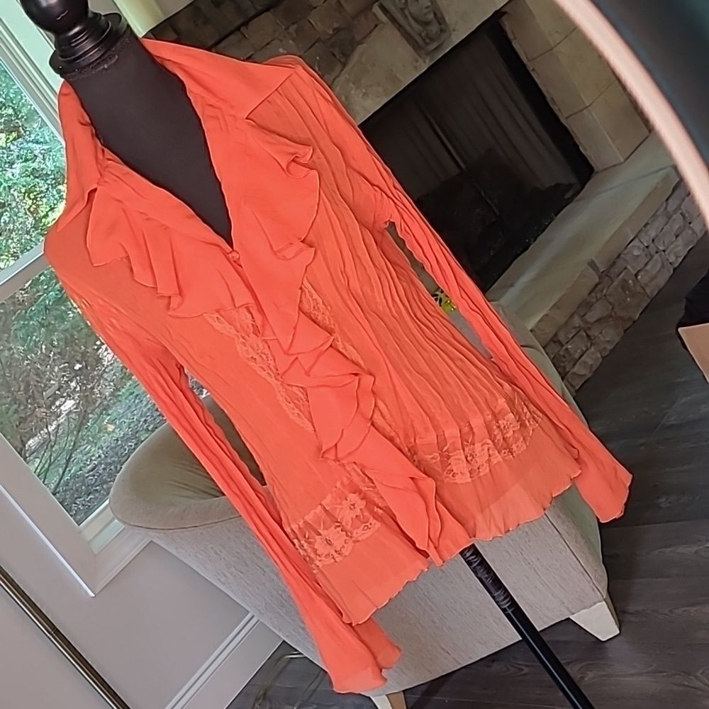 Notations clothing co. Sz S crinkle shirt